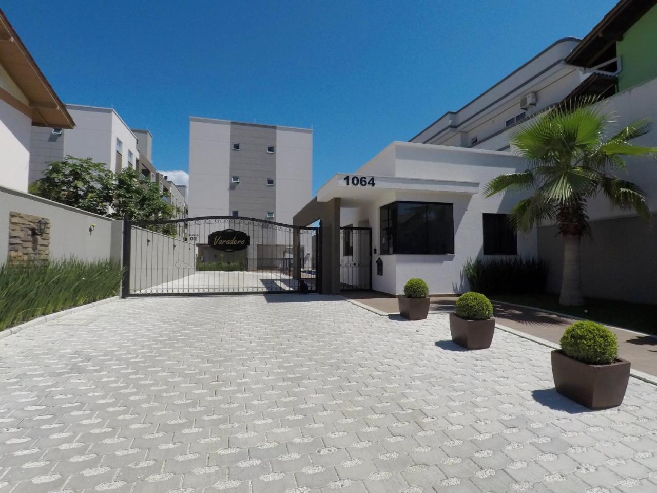 Edificio Varadero Bombinhas Zewnętrze zdjęcie