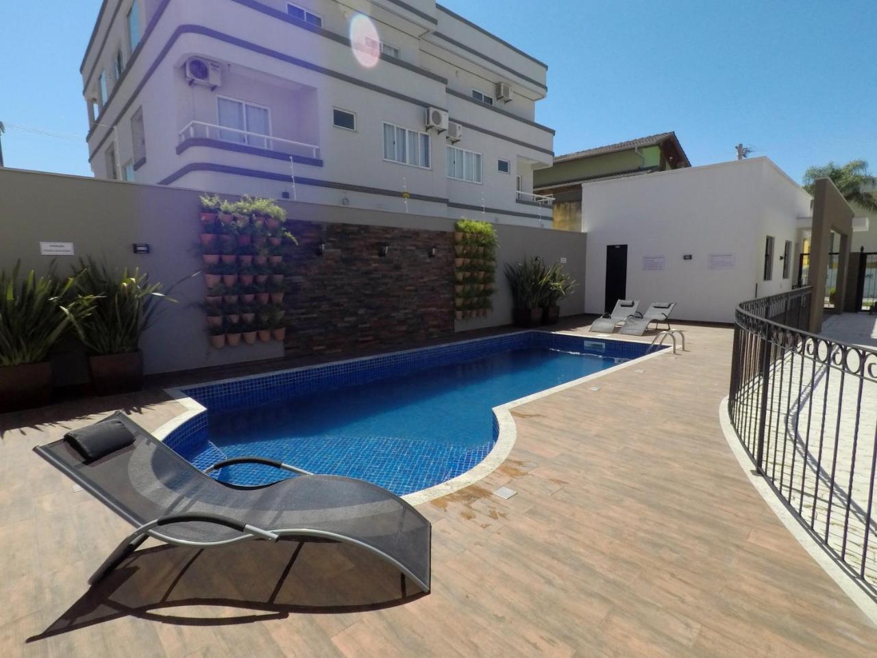 Edificio Varadero Bombinhas Zewnętrze zdjęcie
